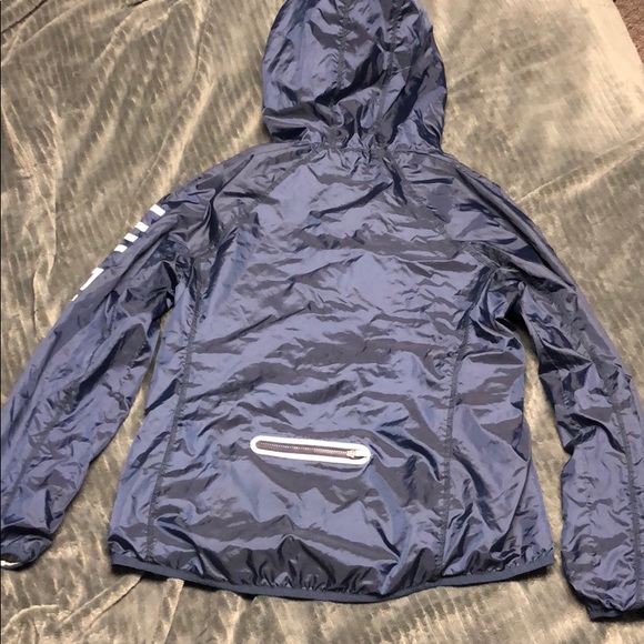 Deep blue Tommy Hilfiger rain jacket. - Picture 5 of 5